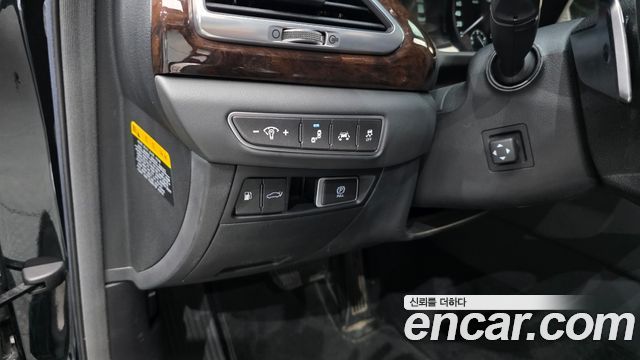 Genesis EQ900 2016 — photo 23