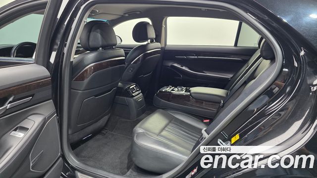Genesis EQ900 2016 — photo 16