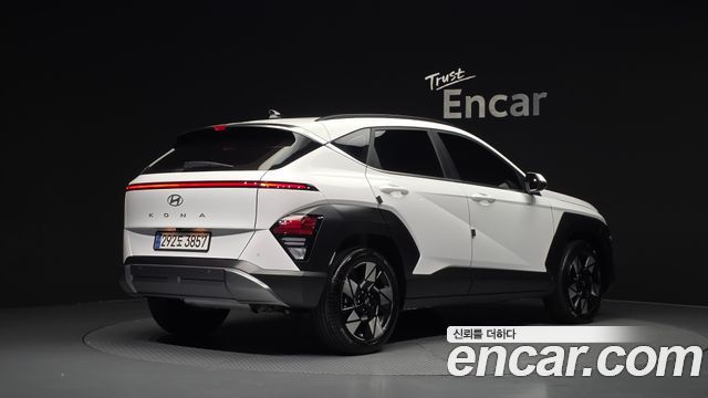 Hyundai Kona 2025 — photo 2