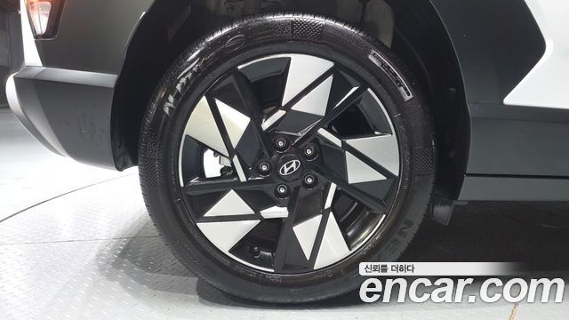 Hyundai Kona 2025 — photo 7