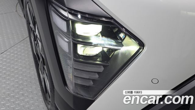 Hyundai Kona 2025 — photo 8