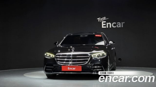 Mercedes-Benz S-Class 2022 — photo 3
