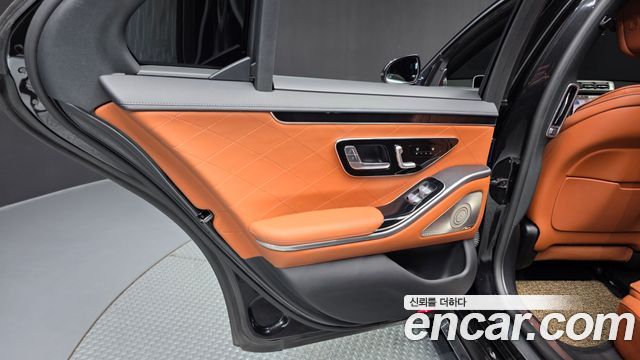 Mercedes-Benz S-Class 2022 — photo 15