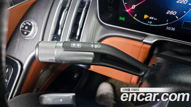 Mercedes-Benz S-Class 2022 — photo 33