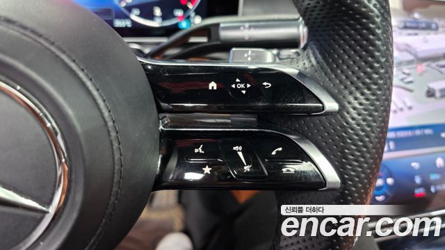 Mercedes-Benz S-Class 2022 — photo 35