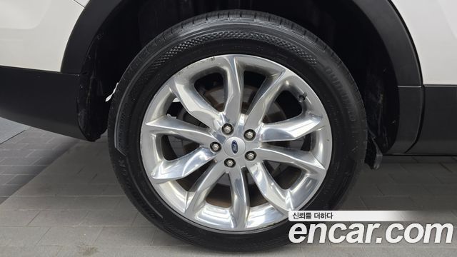 Ford Explorer 2014 — photo 5