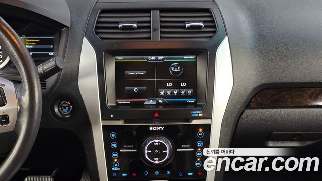 Ford Explorer 2014 — photo 14