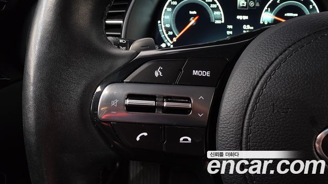 Kia K7 2020 — photo 22