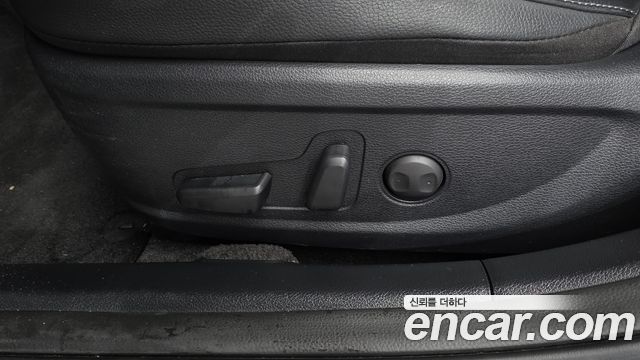 Kia K7 2020 — photo 31