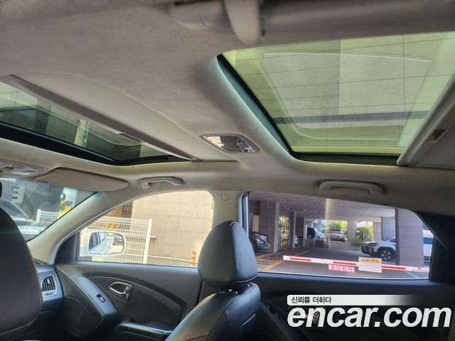 Hyundai Tucson 2013 — photo 3