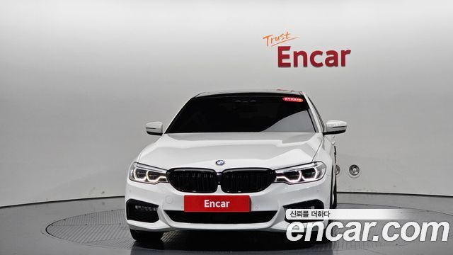BMW 5-Series 2018 — photo 3