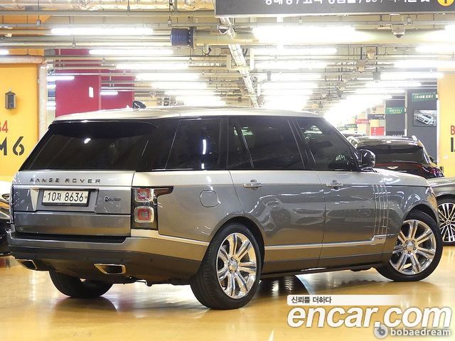 Land Rover Range Rover 2019 — photo 2