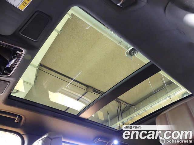 Land Rover Range Rover 2019 — photo 14