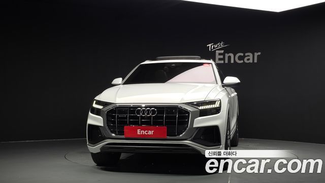 Audi Q8 2021 — photo 3