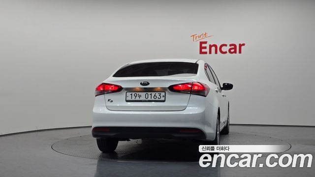 Kia K3 2017 — photo 4