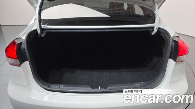 Kia K3 2017 — photo 26