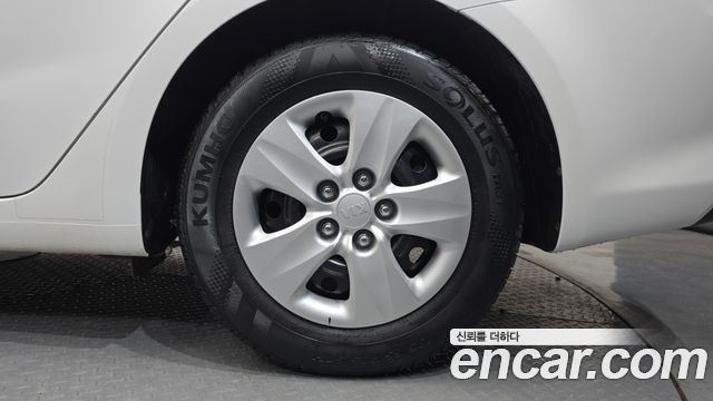 Kia K3 2017 — photo 7