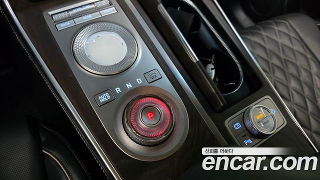 Genesis GV80 2021 — photo 12