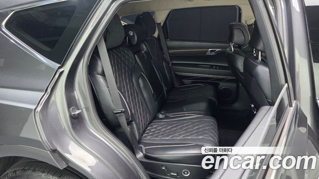 Genesis GV80 2021 — photo 17