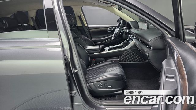 Genesis GV80 2021 — photo 16