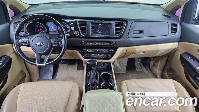 Kia Canival 2020 — photo 7