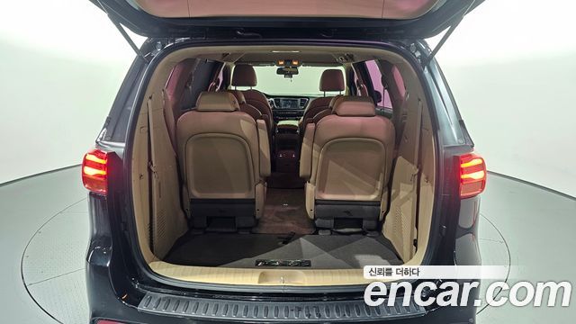 Kia Canival 2020 — photo 20
