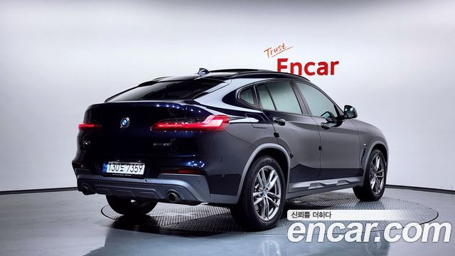 BMW X4 2021 — photo 2