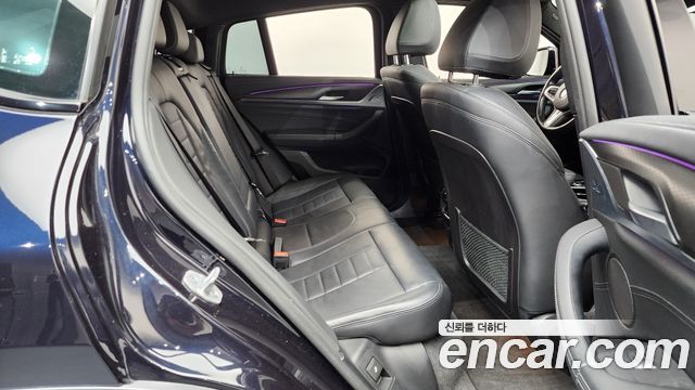 BMW X4 2021 — photo 17