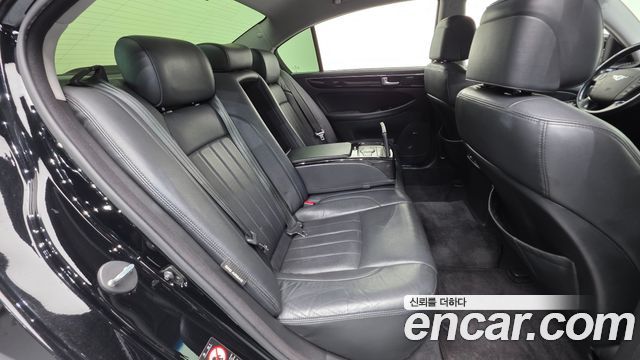 Hyundai Genesis 2012 — photo 20