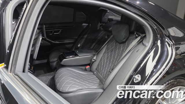 Mercedes-Benz S-Class 2021 — photo 11