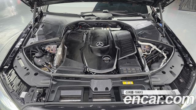 Mercedes-Benz S-Class 2022 — photo 6
