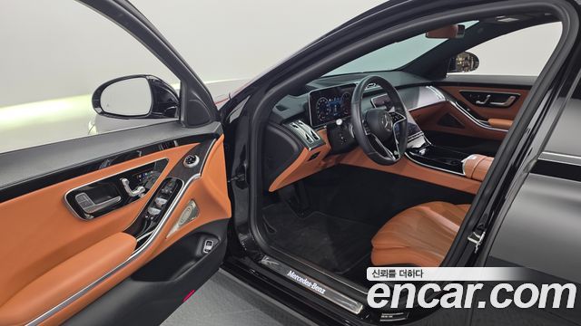Mercedes-Benz S-Class 2022 — photo 13
