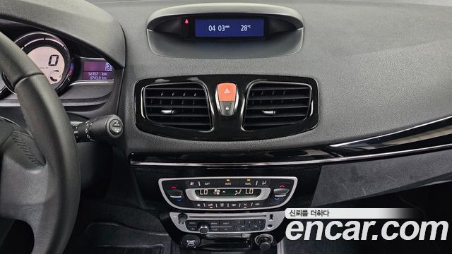 Renault Korea SM3 2016 — photo 18