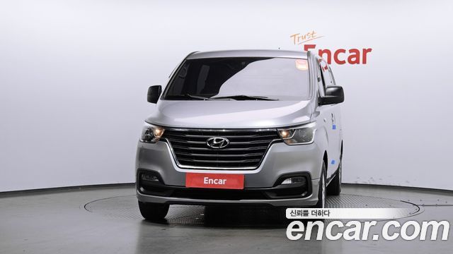 Hyundai Starex 2019 — photo 3