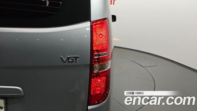 Hyundai Starex 2019 — photo 9