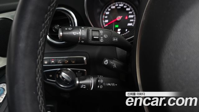 Mercedes-Benz GLC-Class 2019 — photo 23