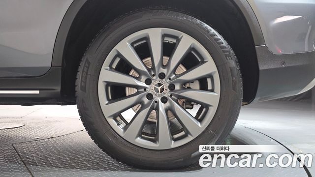 Mercedes-Benz GLC-Class 2019 — photo 7