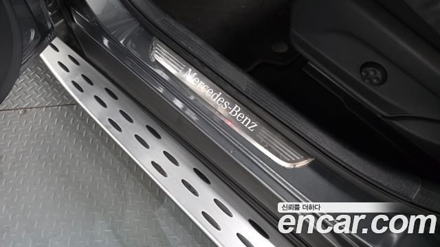 Mercedes-Benz GLC-Class 2019 — photo 34