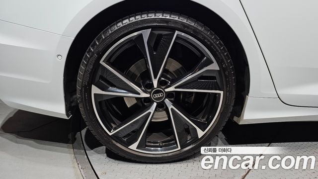 Audi A6 2023 — photo 5