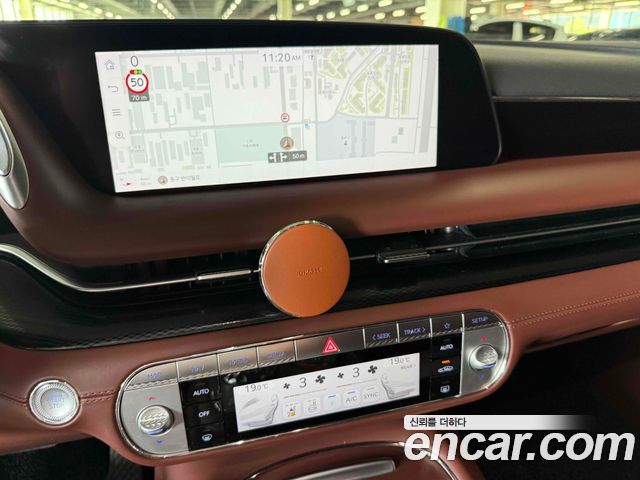 Genesis G90 2022 — photo 11