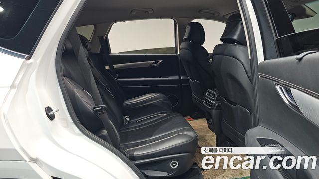 Genesis GV80 2020 — photo 17