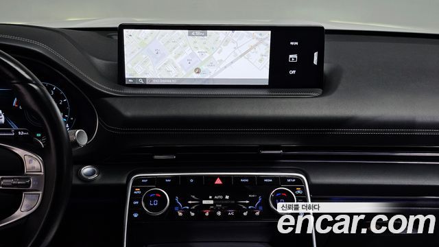 Genesis GV80 2020 — photo 23