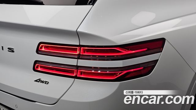 Genesis GV80 2020 — photo 9