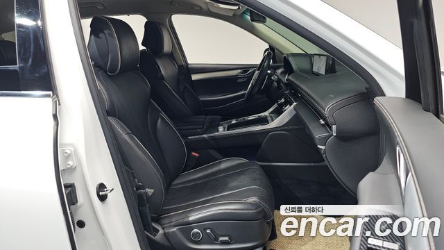 Genesis GV80 2020 — photo 16