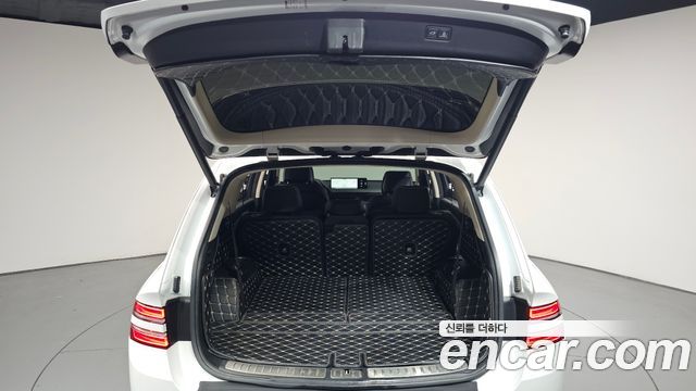 Genesis GV80 2020 — photo 32