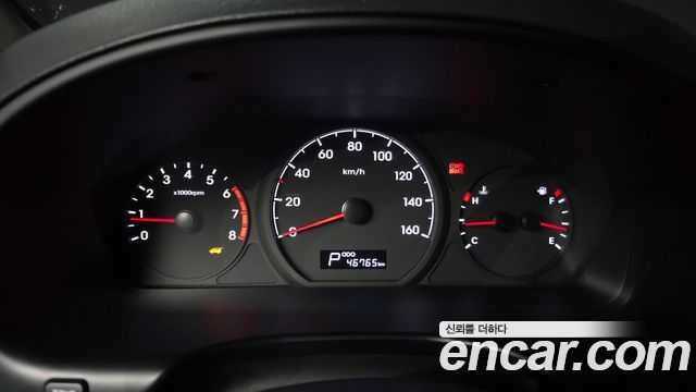 Hyundai Starex 2019 — photo 8