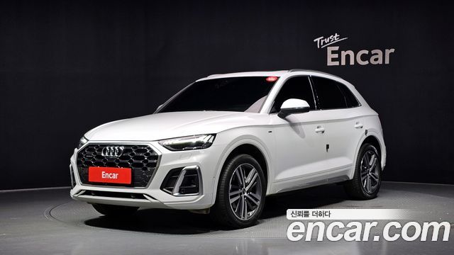 Audi Q5 2022 — photo 1