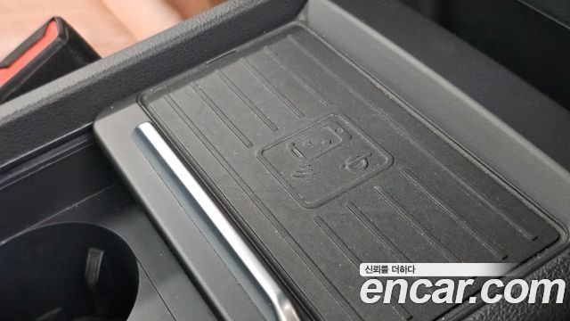 Audi Q5 2022 — photo 31