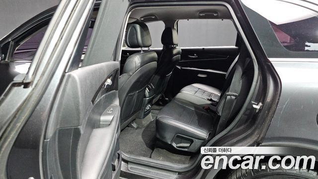 Kia Sorento 2015 — photo 25