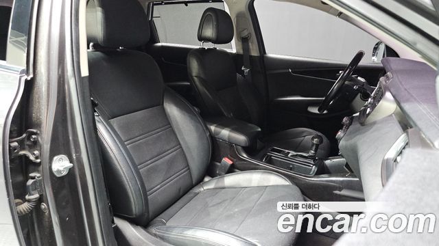 Kia Sorento 2015 — photo 16